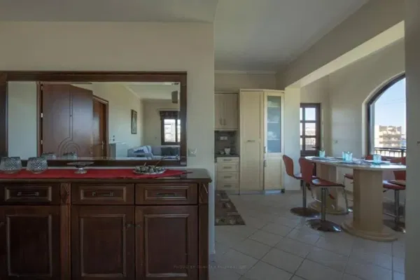 Sea-View 115 m² Apartment with Three Bedrooms for Sale in Kasteli Kissamos, Kissamos — photo 5