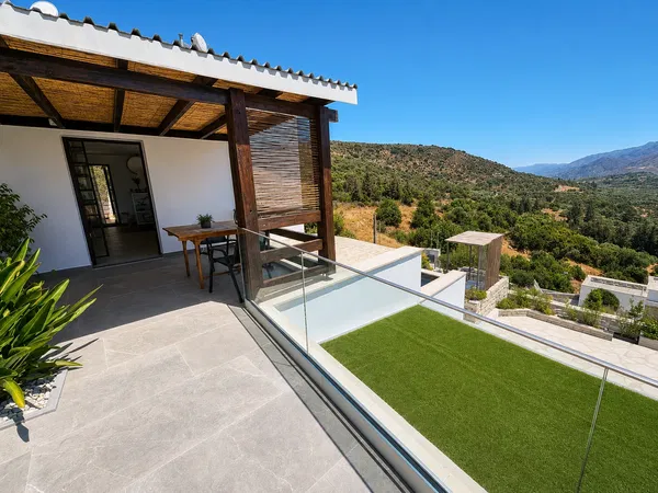 Three-Bedroom Villa for Sale in Vamos, Apokoronas — photo 3