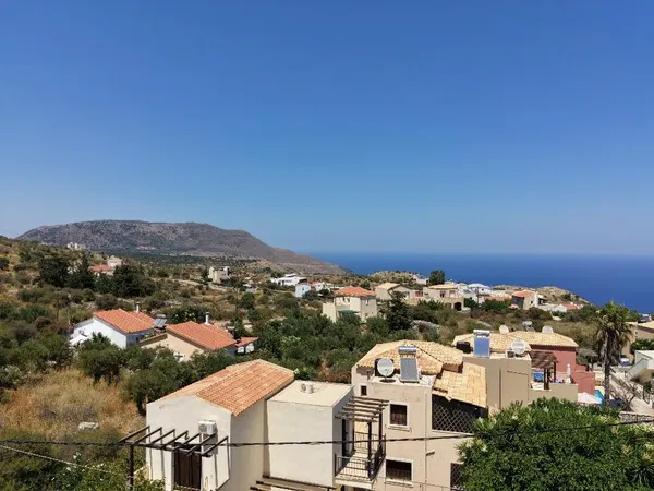 Three-Bedroom Sea-View Apartment for Sale in Kefalas, Apokoronas — photo 3