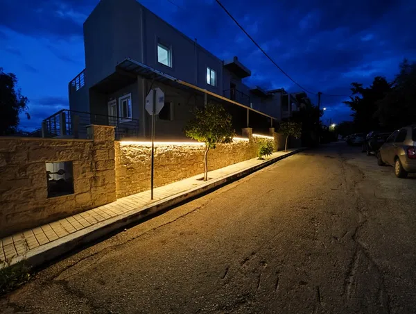 Modern Four-Bedroom Villa for Rent in Agios Onoufrios, Akrotiri — photo 4