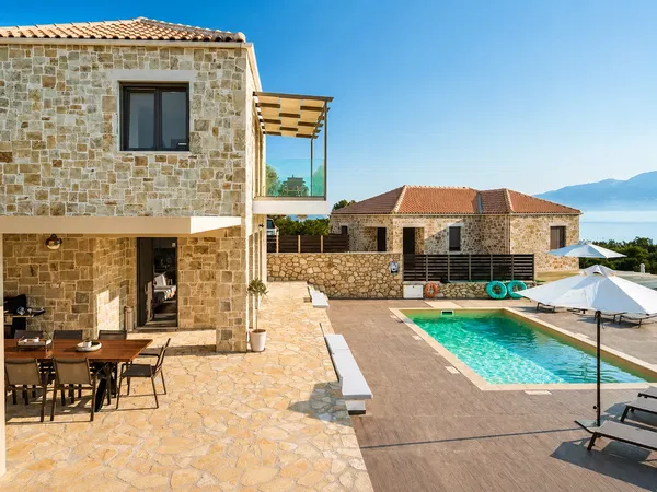 Sea View Eight-Bedroom Villa for Sale in Meganisi Lefkada, Lefkada — photo 5