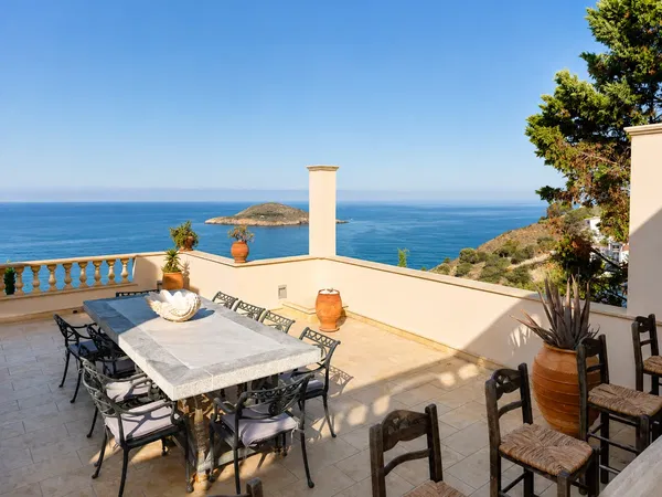 Sea-View Three-Bedroom Villa for Sale in Platy Gialos, Kalymnos — photo 3