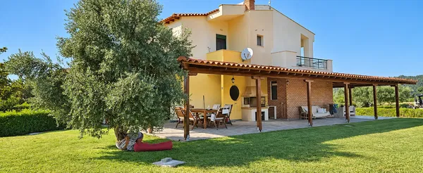 Three-Bedroom Apartment for Sale in Fourkas Halkidiki, Fourkas, Halkidiki