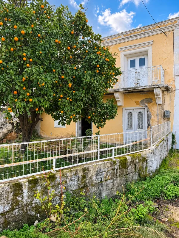 120 m² Two-Bedroom Villa for Sale in Rhodes, Dodecanese Islands — photo 2