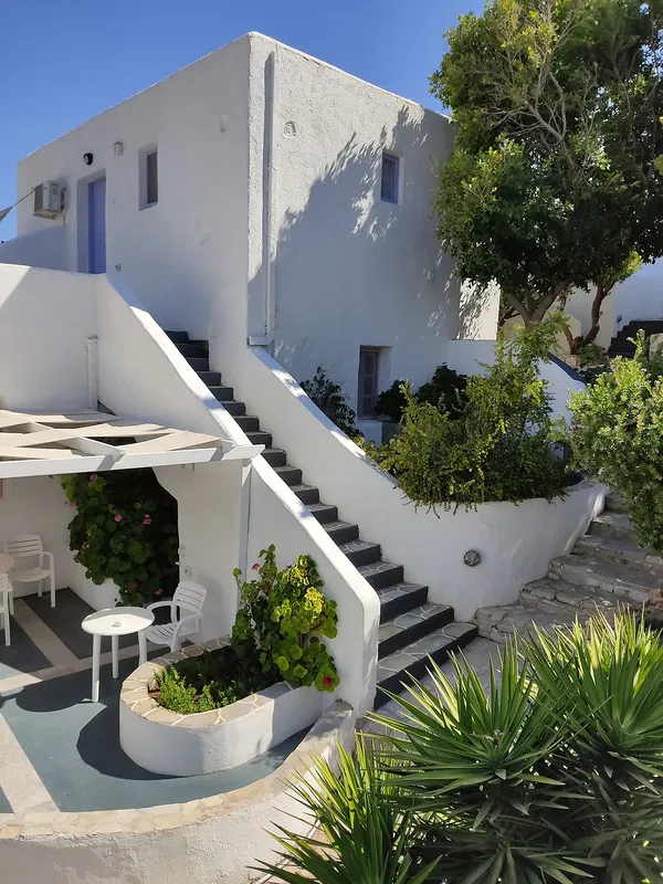Sea View Hotel for Sale in Sikinos, Cyclades — photo 2