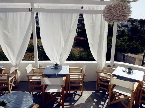 Sea View Hotel for Sale in Sikinos, Cyclades — photo 4