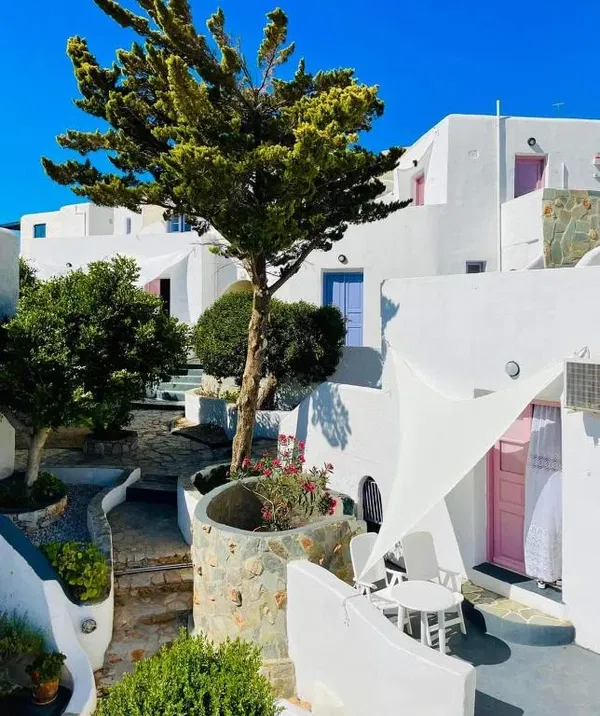 Sea View Hotel for Sale in Sikinos, Cyclades — photo 3