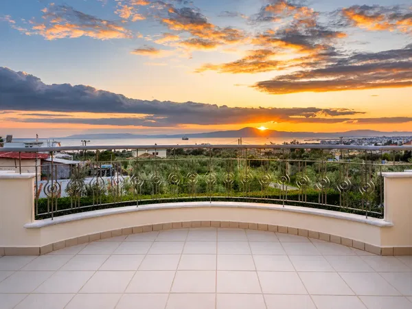 340 m² Sea-View Four-Bedroom Villa for Sale in Kalamata, Peloponnese — photo 3
