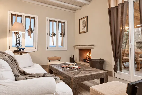 Sea View 164 m² Villa with Four Bedrooms for Sale in Tinos, Cyclades — photo 3