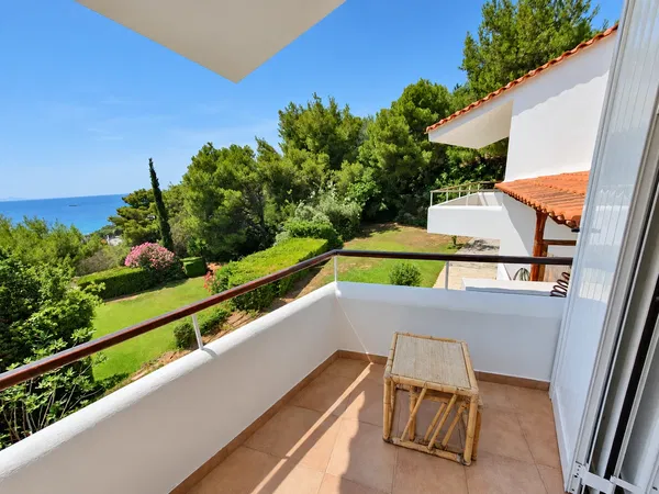 Sea View Two-Bedroom Villa for Sale in Anavyssos, Attica — photo 3