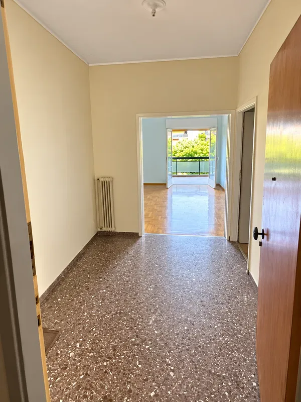 One-Bedroom Apartment for Sale in Ampelokipoi, Athens Center with Central oil heating — photo 5