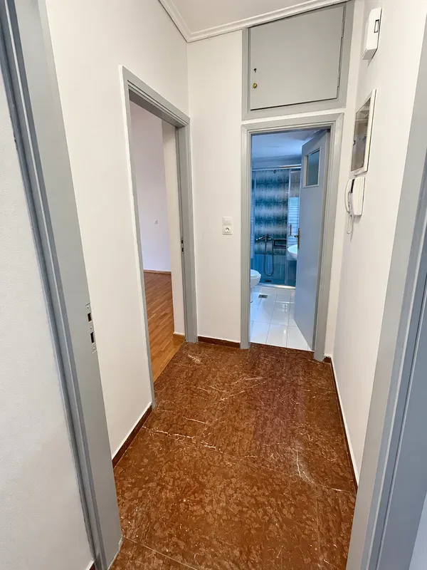 55 m² One-Bedroom Renovated Apartment for Sale in Neos Kosmos, Athens Center — photo 5