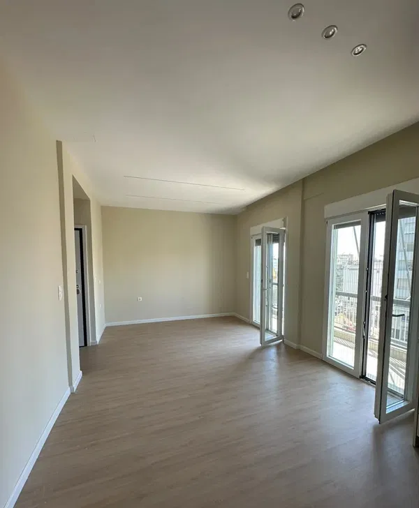 Two-Bedroom Apartment for Sale in Nea Smyrni, Athens Southern suburbs with Electric shutters — photo 2