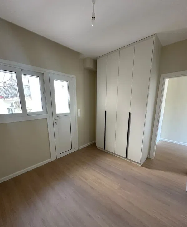 Two-Bedroom Apartment for Sale in Nea Smyrni, Athens Southern suburbs with Electric shutters — photo 5