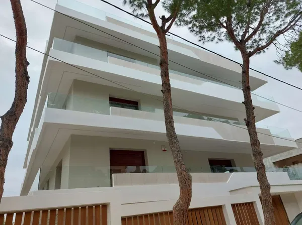 150 m² Two-Bedroom Apartment for Sale in Voula, Athens Southern suburbs — photo 2