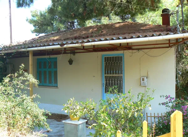 Two-Bedroom Sea View Villa for Sale in Galatas Troizinia–Methana, Troizinia – Methana
