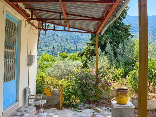 Two-Bedroom Sea View Villa for Sale in Galatas Troizinia–Methana, Troizinia – Methana — photo 3