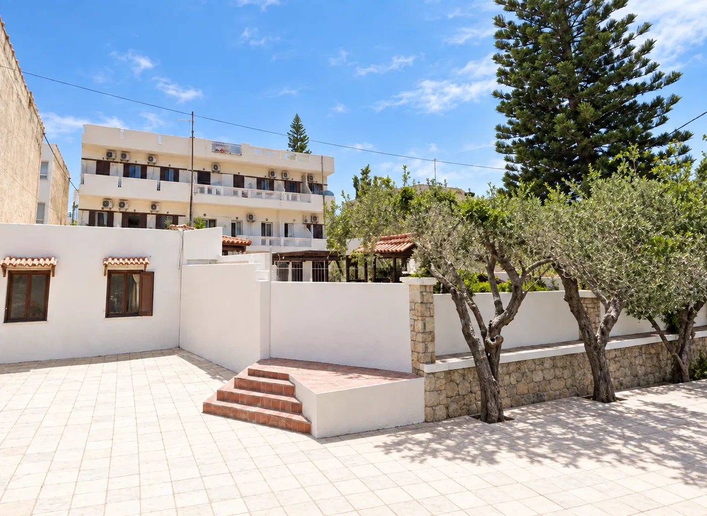 Building for Sale in Gouves, Heraklion