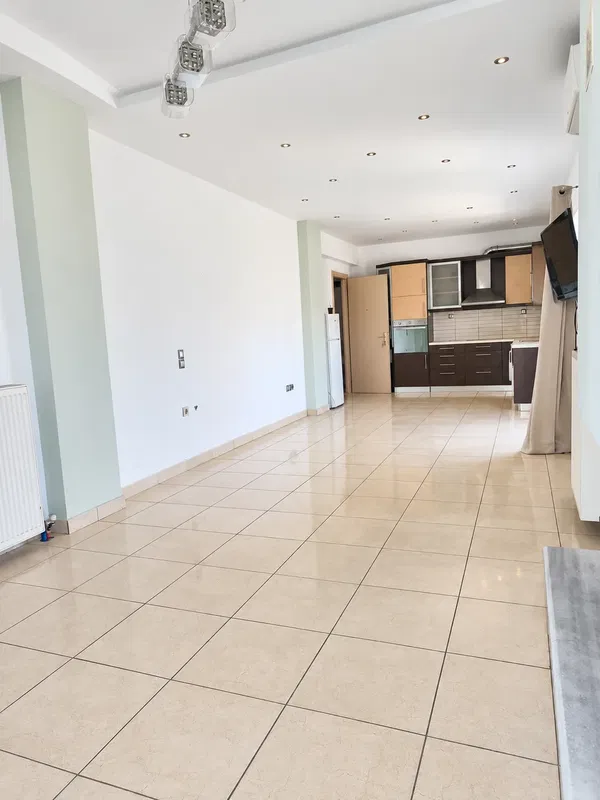 64 m² Renovated One-Bedroom Apartment for Sale in Chania — photo 4