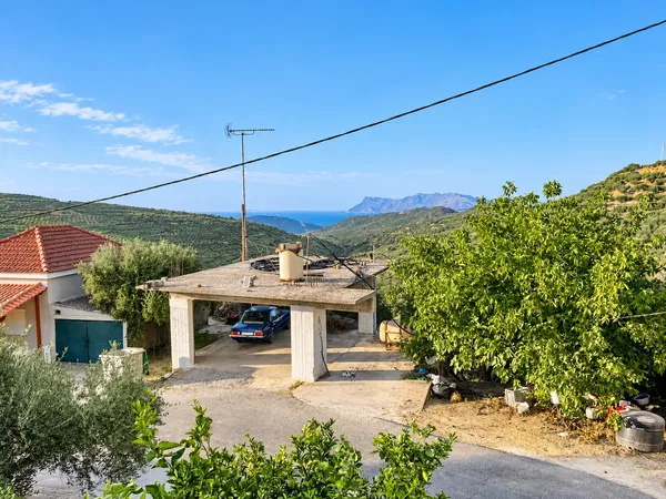 Sea-View Villa for Sale in Kasteli Kissamos, Kissamos — photo 3