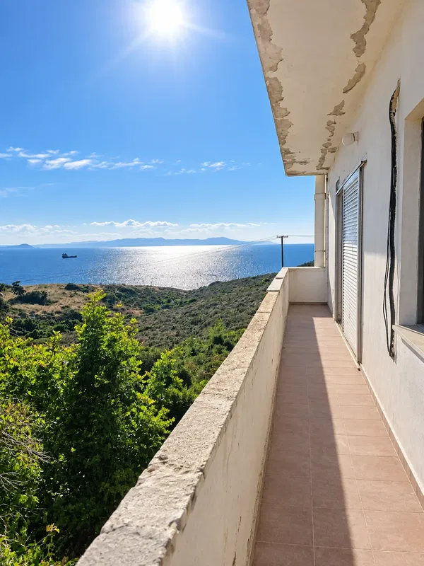 Sea-View 2,500 m² Plot for Sale in Chorafakia, Akrotiri