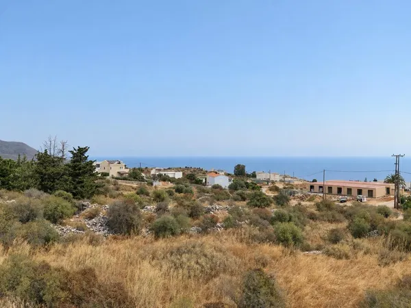 Sea-View 1,200 m² Land for Sale in Kefalas, Apokoronas