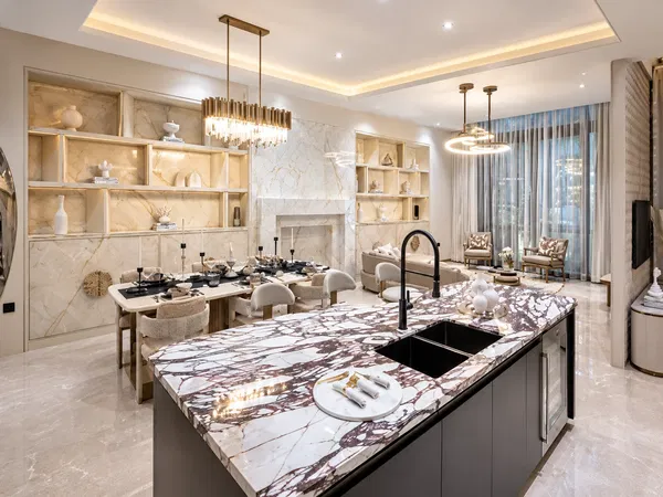 837 m² Six-Bedroom Apartment for Sale in Dubai, UAE — photo 4