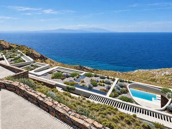 Sea View 240 m² Villa with Five Bedrooms for Sale in Kea, Cyclades