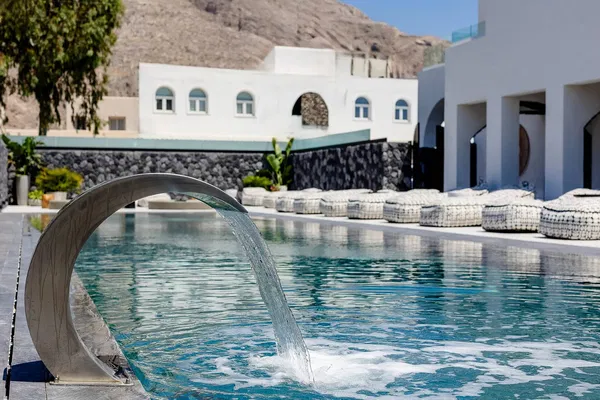 1500 m² Hotel for Sale in Santorini, Cyclades — photo 3