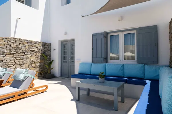 725 m² Hotel for Sale in Paros, Cyclades — photo 5