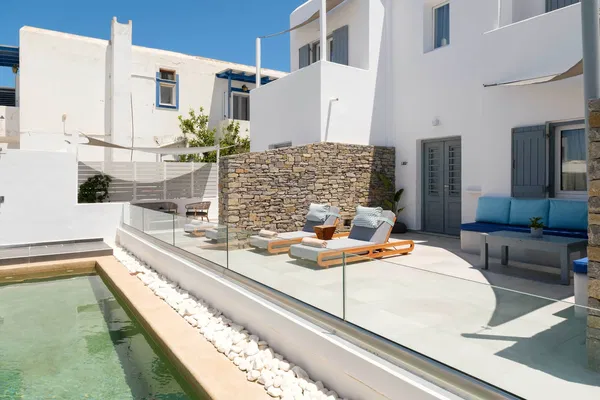725 m² Hotel for Sale in Paros, Cyclades — photo 4