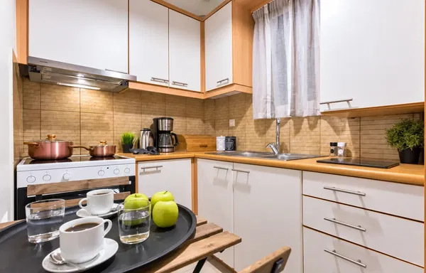 600 m² Building for Sale in Sepolia, Athens Center — photo 4