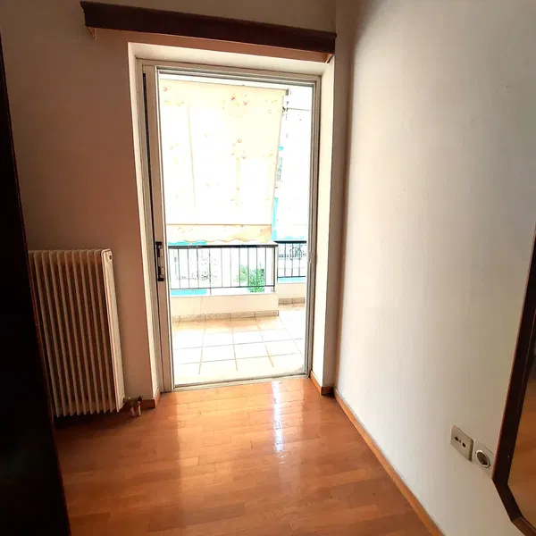 86 m² Two-Bedroom Apartment for Sale in Neos Kosmos, Athens Center — photo 4