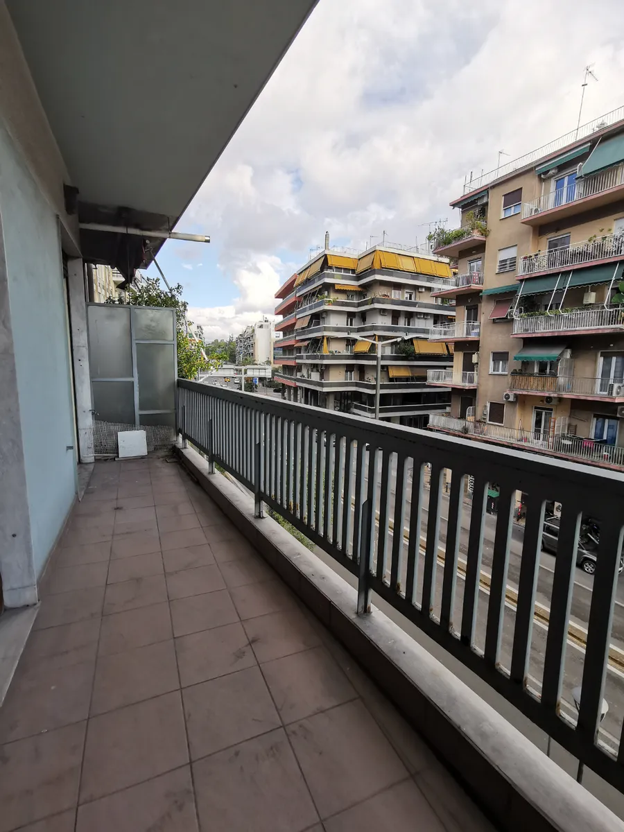 58 m² One-Bedroom Apartment for Sale in Ampelokipoi, Athens Center