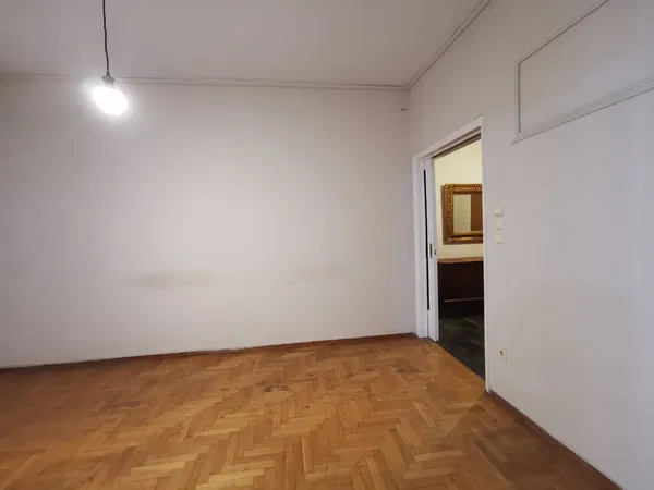 58 m² One-Bedroom Apartment for Sale in Ampelokipoi, Athens Center — photo 5