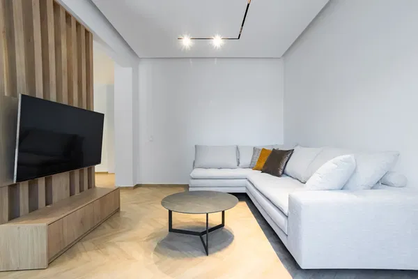 Renovated 76 m² Apartment with Two Bedrooms for Sale in Pangrati, Athens Center — photo 2