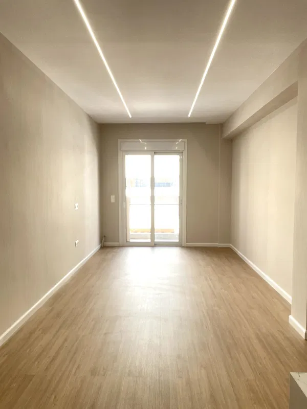 Two-Bedroom Apartment for Sale in Nea Smyrni, Athens Southern suburbs with Revovated — photo 3