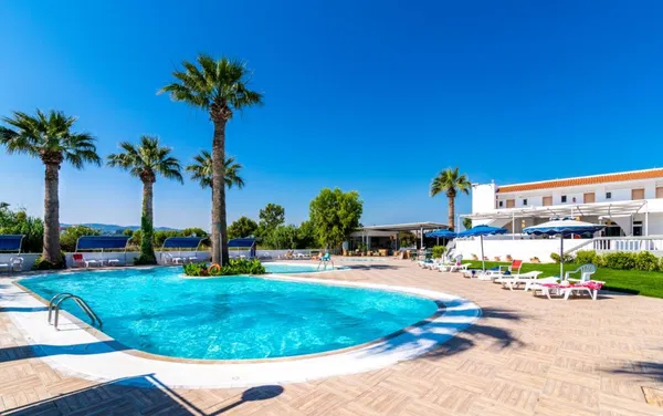 Sea-View Hotel for Sale in Rhodes, Dodecanese Islands — photo 5