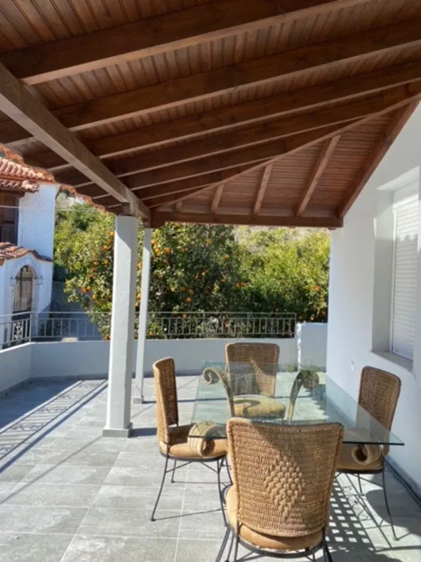 Contemporary 144 m² Villa with Four Bedrooms for Sale in Sparta, Lakonia — photo 4