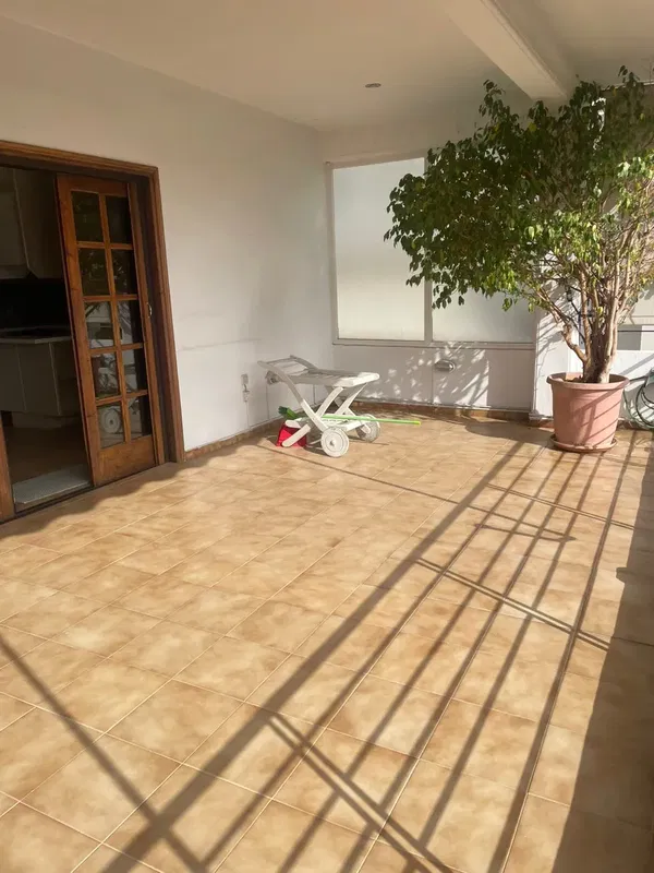 86 m² Three-Bedroom Apartment for Sale in Glyfada, Athens Southern suburbs — photo 3