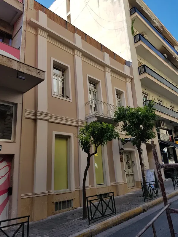 Five-Bedroom Renovated Villa for Sale in Piraeus, Piraeus Suburbs