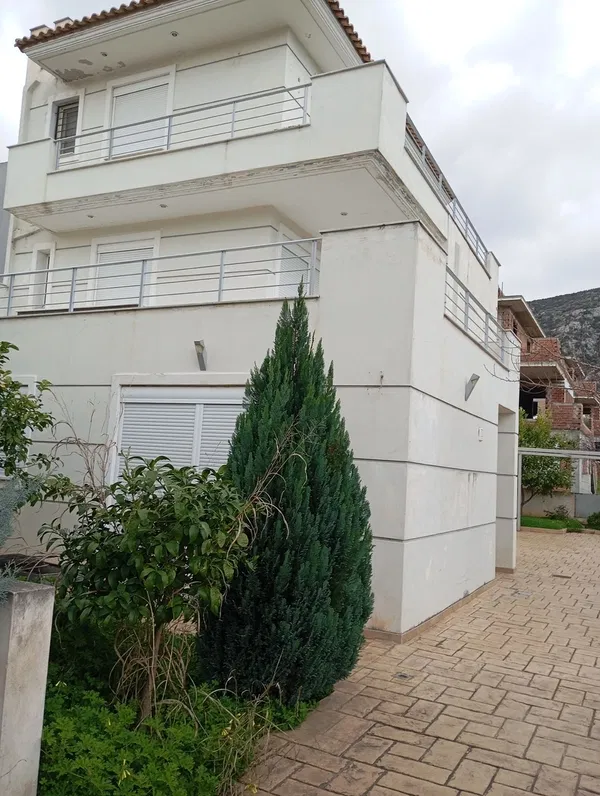 One-Bedroom Apartment for Sale in Porto Rafti, Attica