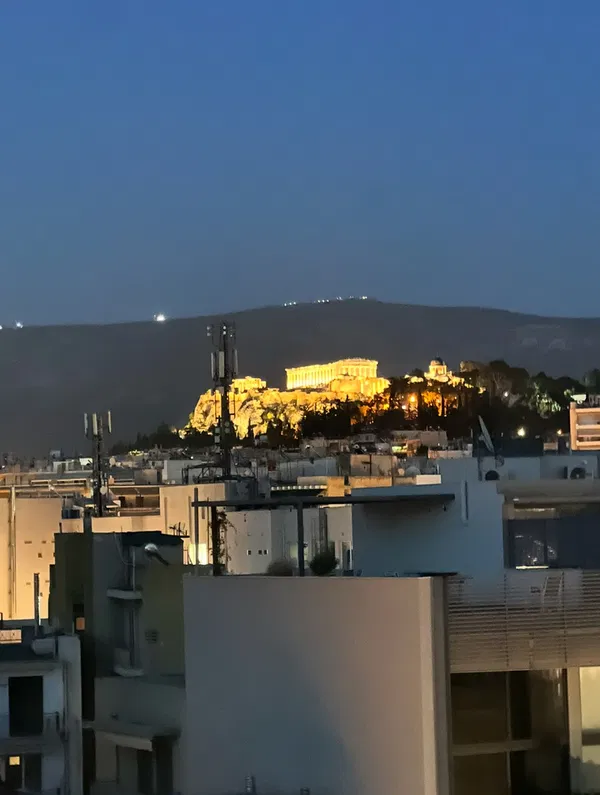 Luxury Four-Bedroom Apartment for Sale in Gazi - Metaxourgio - Votanikos, Athens Center — photo 2