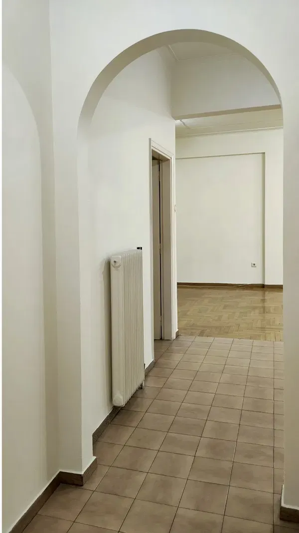 105 m² Two-Bedroom Apartment for Sale in Center Athens, Athens Center — photo 2