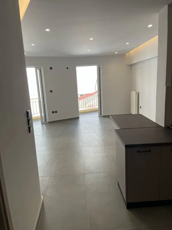 52 m² One-Bedroom Renovated Apartment for Sale in Vyronas, Athens Eastern Suburbs — photo 3