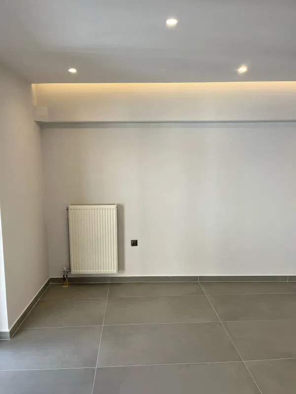 52 m² One-Bedroom Renovated Apartment for Sale in Vyronas, Athens Eastern Suburbs — photo 4