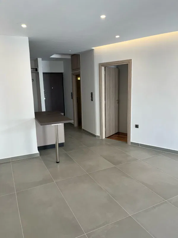 52 m² One-Bedroom Renovated Apartment for Sale in Vyronas, Athens Eastern Suburbs — photo 5