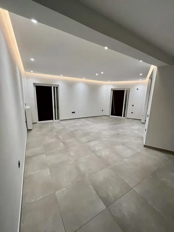 Renovated 90 m² Apartment with Two Bedrooms for Sale in Vyronas, Athens Eastern Suburbs — photo 4