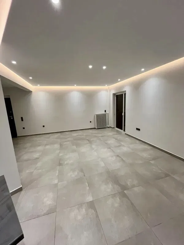 Renovated 90 m² Apartment with Two Bedrooms for Sale in Vyronas, Athens Eastern Suburbs — photo 5