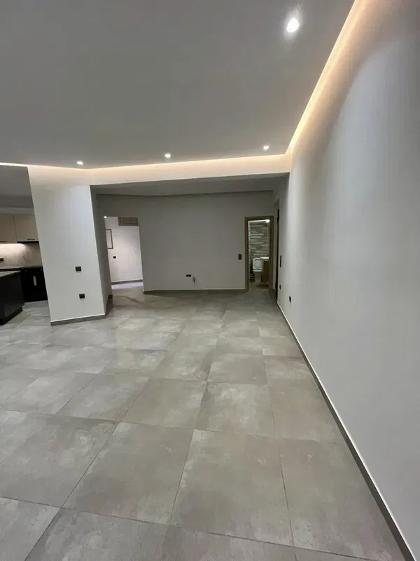 Renovated 90 m² Apartment with Two Bedrooms for Sale in Vyronas, Athens Eastern Suburbs — photo 3